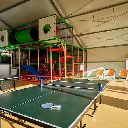 Holiday Home In Sarbinowo Near Beach & Pool, Cleaning Included Prázdninový dům